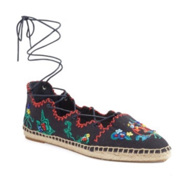 NEW Tory Burch Sonoma Embroidered Ghillie Flats - Picture 2 of 8
